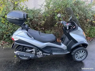 scooter mp3 400 gris