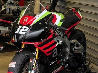 aprilia rsv4 rf