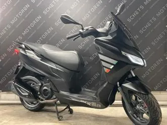 aprillia sxr 50 2022 | 45km | nieuwstaat! | 1e eigenaar — scooters | aprilia — marktplaats