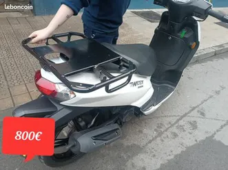 scooter peugeot twett 50