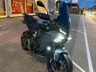 ② yamaha tracer 9 2025 (akra) tva déductible