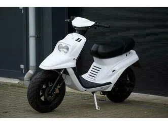 ② yamah booster cw 50r