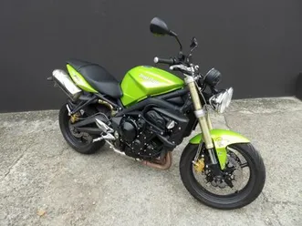 triumph street triple 675 2009 675 cm3 | moto roadster | 27 769 km | vert | 94190 villeneuve st georges