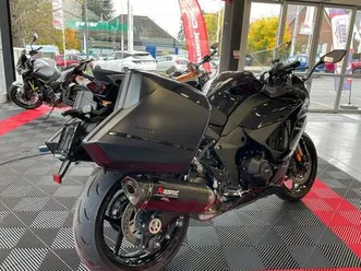 ② kawasaki ninja 1000 sx