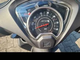 scooter honda vision 100 cm3