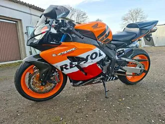 honda cbr 1000 rr sc57 fireblade repsol