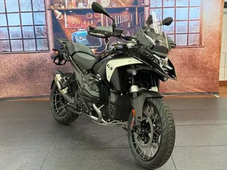 bmw r 1300 gs triple black