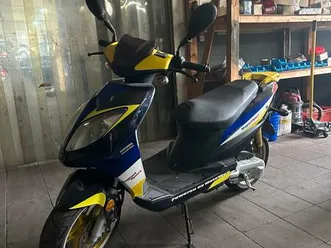 motowell magnet sport