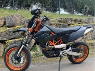 ktm 690 smcr ou échange