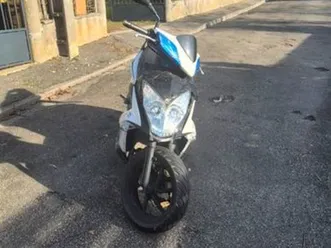 scooter kymco super 8 50 cc 2t – avec équipements