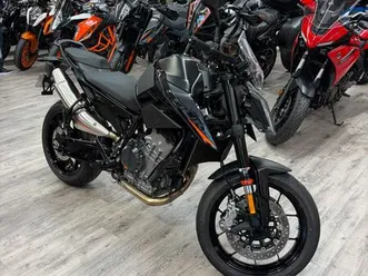 ktm 890 duke 2022 - reprise possible