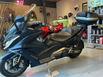 scooter kymco ak 550