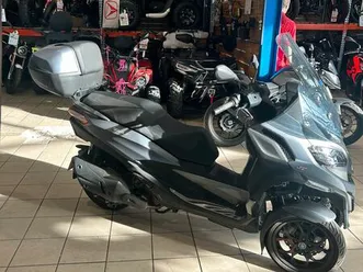 piaggio mp3 530 hpe 2024 2318km