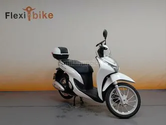 honda - scoopy sh125i cbs