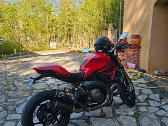 ducati 1200s monster