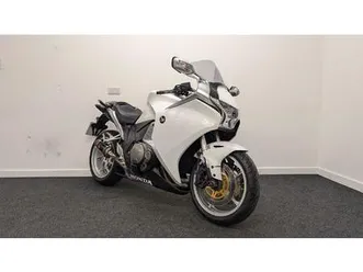 honda vfr1200f fa gt 1237 cc