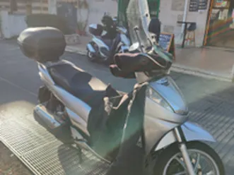 sh 300 anno 2008 motore da rifare