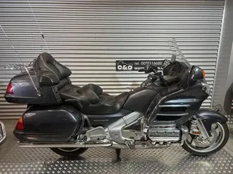 ② honda gl1800 goldwing + garantie + entretien gratuit!