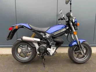 suzuki street magic 50cc brom scooter nieuwstaat — motoren | suzuki — marktplaats