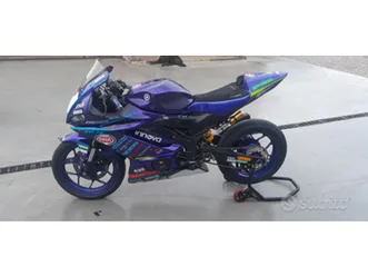 yamaha r3 trofeo pronto pista