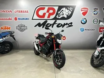 honda hornet 750 abs 2600 km quick-shift