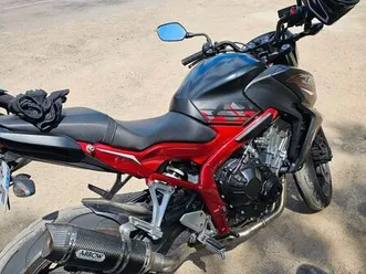 cb 650f a2 (avec boîtier full)