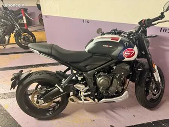 triumph trident 660 tribute