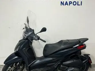piaggio beverly 300 11/2023 - 19964 km