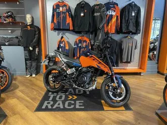 ktm 125 duke 2025 125 cm3 | moto roadster | 3 000 km | bleu | 94340 joinville le pont