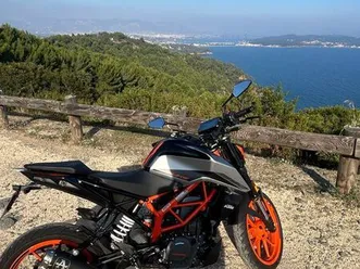 ktm duke 390