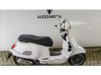 vendo vespa gts 300 super (2023 - 24) usata a torino (codice 9901999) - moto.it