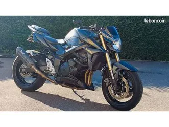 suzuki gsr 750