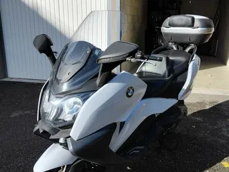 vends scooter c 650 gt