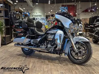 2019 harley-davidson electra glide ultra limited // midnight blu
