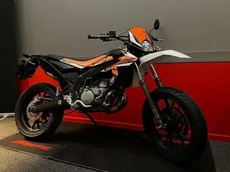 derbi senda sm xtrem ltd 50 cc moped.