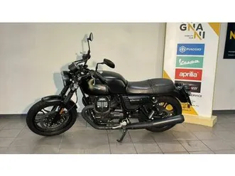 vendo moto guzzi v7 iii stone (2017 - 20) usata a cesena (codice 9901653) - moto.it