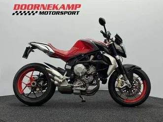 mv agusta brutale 675 rood