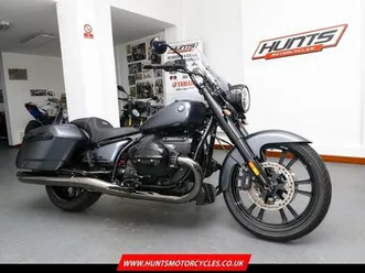 2024, '24 bmw r18 roctane. only 3,824 miles. stunning bike. great value £11,995