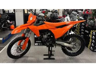 vendo ktm 250 sx-f (2023) usata a rieti (codice 9902185) - moto.it