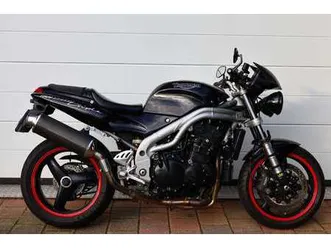 triumph daytona t 595 995 cc black edition zwart