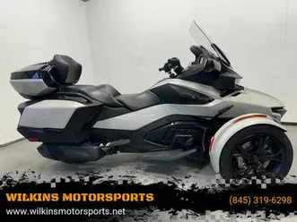 2021 can-am spyder rt se6