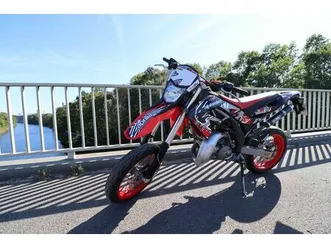 aprilia sx 125 2t 2009 międzywodzie