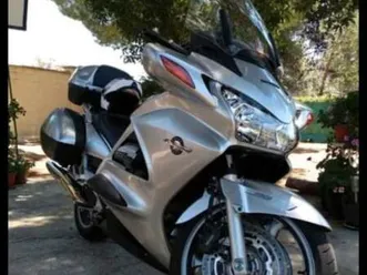 honda - pan europeam st 1300