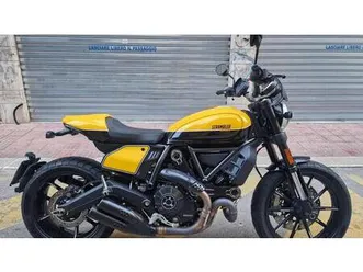 vendo ducati scrambler 800 full throttle (2017 - 21) usata a bari (codice 9902090) - moto.it