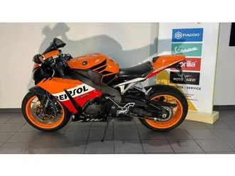 vendo honda cbr 1000 rr fireblade (2012 - 16) usata a cesena (codice 9901649) - moto.it