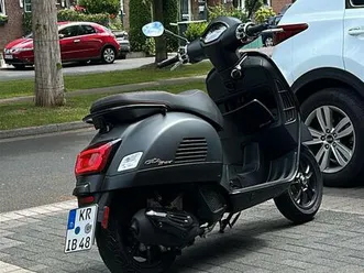 vespa gts 125