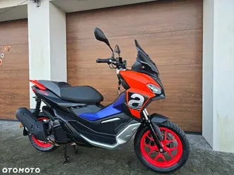 aprilia sr