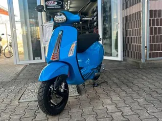 vespa sprint 125