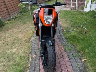 ktm duke 690