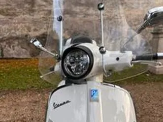 vespa gts 300 2023